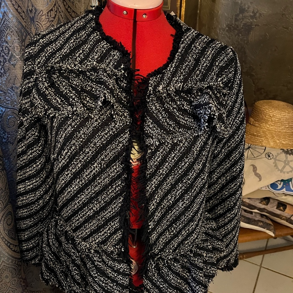 BNWT Ann Taylor women jacket size 4